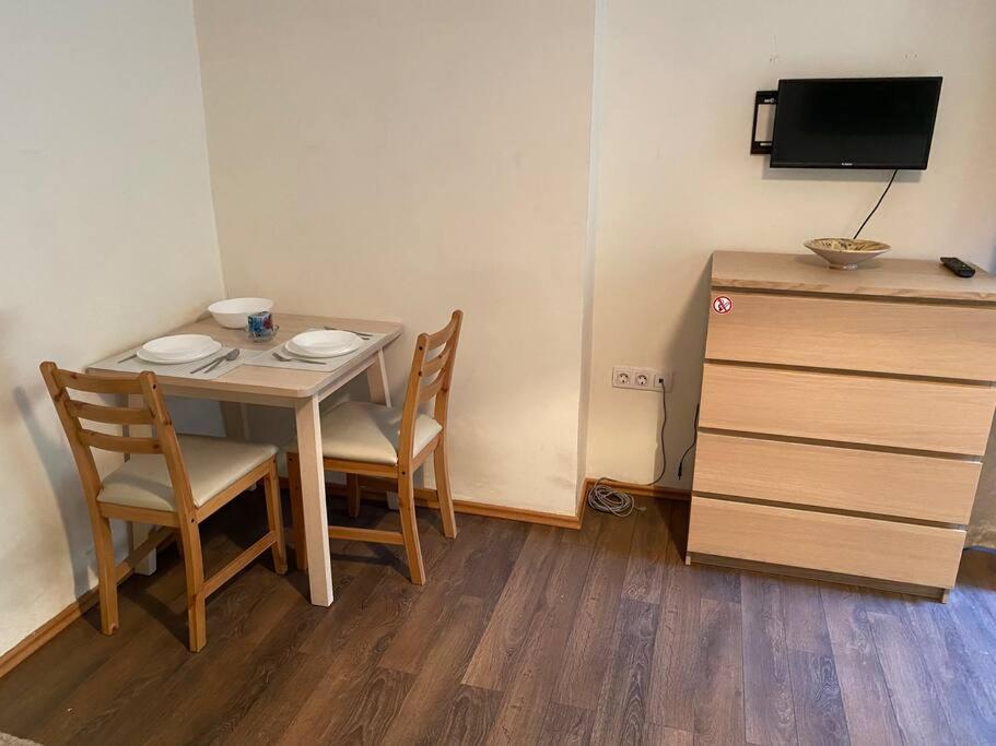 Opera Apartment 2 With Wifi & Tv Sofya Dış mekan fotoğraf